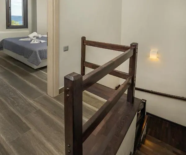 Serenity Apartamento Develíkia